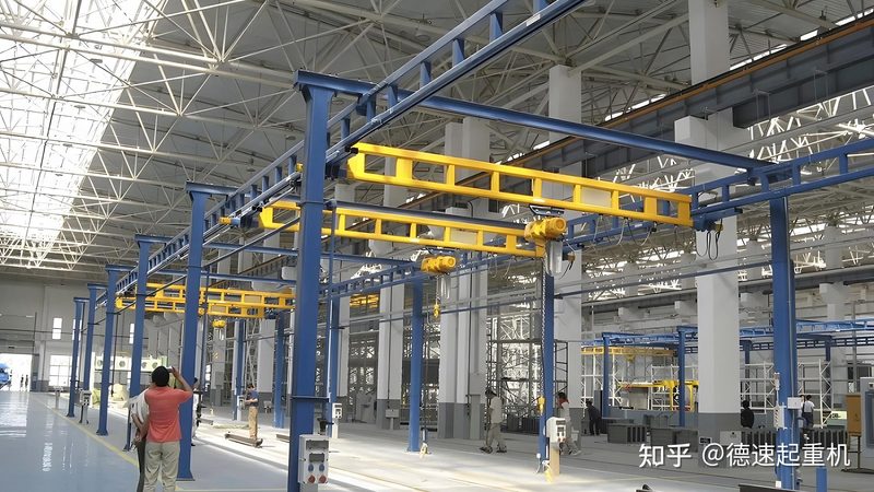 二手与全新起重机：批发市场中的选购智慧